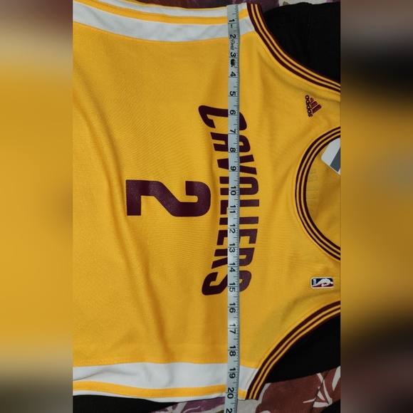 New Women's Cavs NBA Adidas Jersey Kyrie Irving - Picture 6 of 6